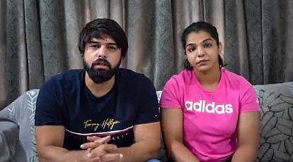 Sakshi Malik accuses Babita of siding with government when they fought for justice 