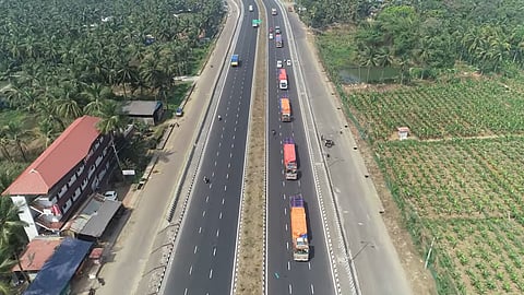 Speed limits for 4-wheelers, transport and goods vehicles on national, state roads in Kerala increased  