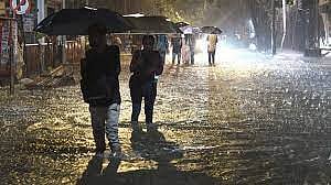 Heavy rains disrupt life in Kerala; orange alert issued in six district
