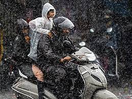 Mumbai schools and colleges closed, IMD declares 'orange' alert 