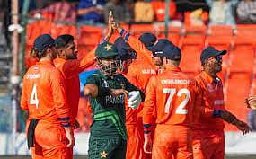Pakistan vs. Netherlands in World Cup: Pakistan All Out for 286