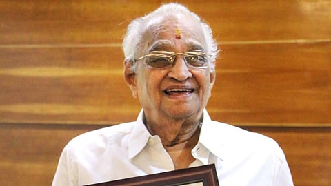  P Balasubramanian Menon 97-Year-Old Kerala Man Sets World Record as Longest Serving Lawyer | Guinness Book of World Records