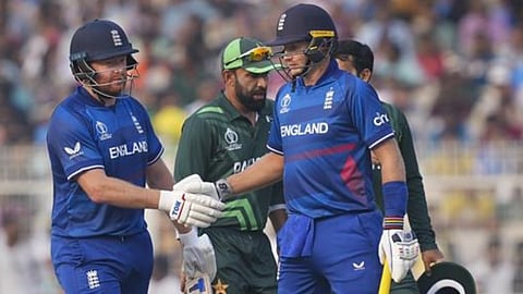 England score 337/9 against Pakistan in World Cup game