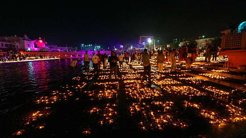 Over 22 lakh 'diyas' light up Ayodhya as Deepotsav sets world record