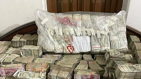 Cash, liquor, drugs worth Rs 34 crore seized in poll-going Bihar 