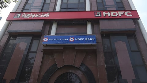 HDFC Bank posts Rs 17,258 cr net profit for Q3; sets aside Rs 1,200 cr on AIF exposure