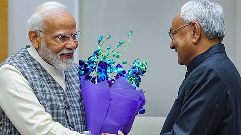 Nitish Kumar meets PM Modi, says will never leave NDA again
