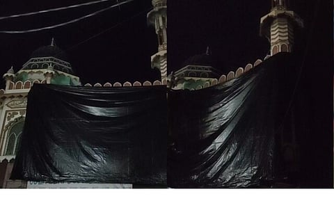 Mosques covered to protect from Holi colors