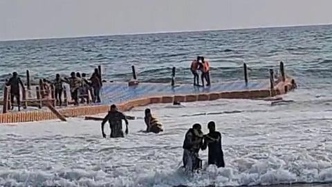 Floating bridge accident at Varkala, Kerala