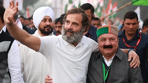 Rahui Gandhi with Kishori Lal Sharma