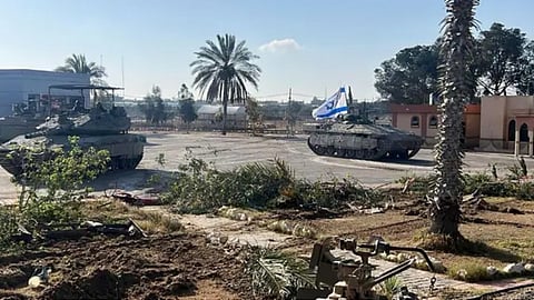 Israeli forces seize Rafah crossing in Gaza, threatening aid and putting cease-fire talks on edge