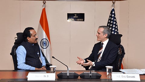ISRO Chairman Dr S Somanath and US Ambassador to India Eric Garcetti