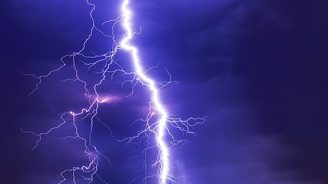 Lightning in Kerala causes two women's death