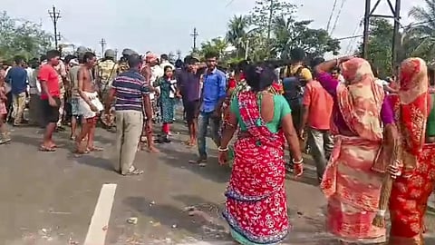 Violence erupts in Sandeshkhali again, women scuffle with police