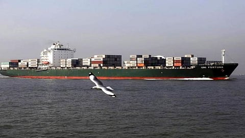 Food shipment to Maldives