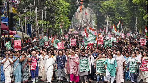 WB CM Mamata Banerjee, along with party leaders and supporters, takes part in a protest rally demanding justice for woman doctor