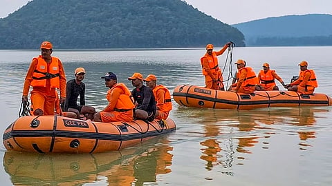 Jharkhand: Navy to join search for missing trainer aircraft, body found in dam  