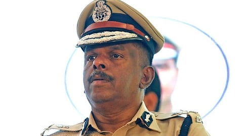 Kerala HC stays further proceedings in DA complaint