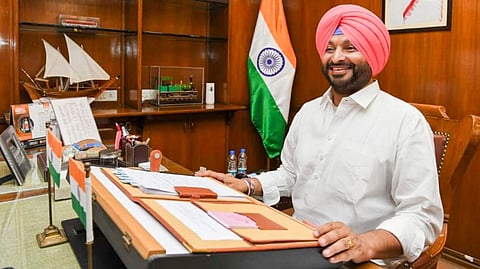 BJP's Ravneet Singh Bittu takes charge as MoS in the Ministry of Railways, in New Delhi.