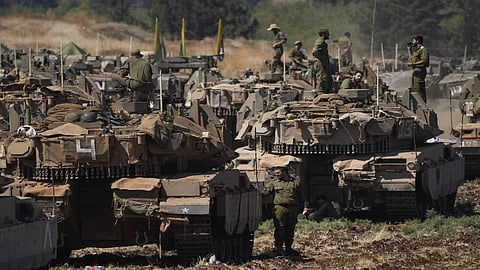Israeli military moving towards Labanon