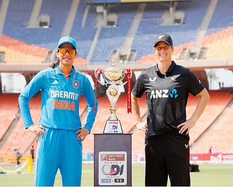 India opt to bat against New Zealand in first Women's ODI, Harmanpreet sits out due to niggle 