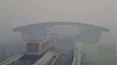 Pakistan shuts primary schools for week in Lahore due to dangerous air quality