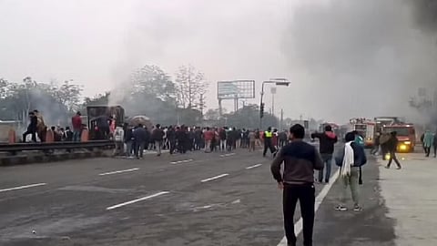 8 dead, over 35 injured in fire after LPG tanker crash on Jaipur-Ajmer highway 