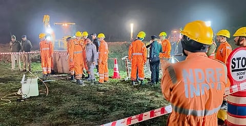 10-yr-old boy who fell into borewell in MP's Guna dies