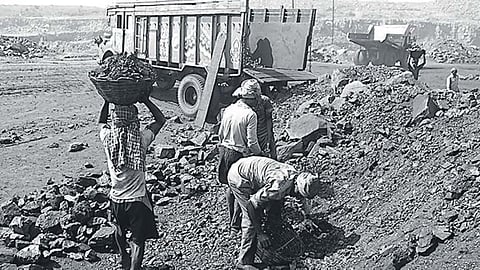 Diversion of funds of DMF in several states for purposes other than welfare of mining-affected areas.