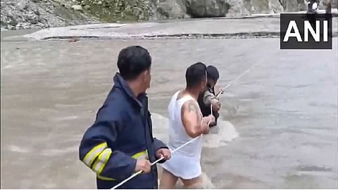 Search continues in Sikkim for 8 tourists who went missing after vehicle plunged into Teesta 