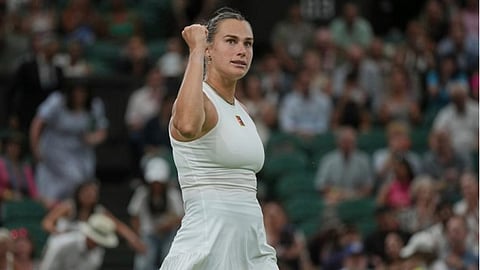 Beat Emma Raducanu 7-6(6) 6-4 in the Wimbledon 3 round