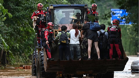 30 killed in heavy floods in Beijing 