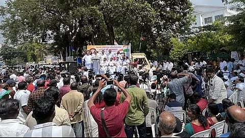 Congress, BJP stage protest demanding action against officials