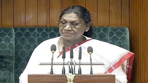 Addresses joint sitting of Parliament