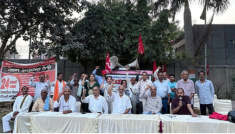 CPI(M) holds 'Jan Akrosh Rally' against India-US trade deal, price rise at Ramlila Maidan 