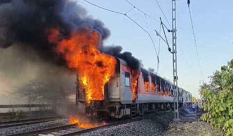 Fire breaks out in coach of Rajdhani Express, no casualties