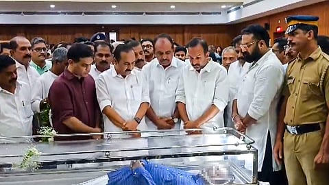 Kerala Chief Minister VD Satheesan pays homage to National Award-winning actor Salim Kumar, who passed away following pneumonia-related complications, in Kochi, Kerala, Sunday, June 7, 2026.