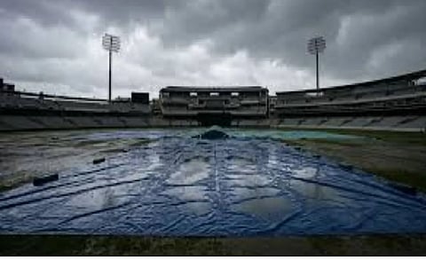 Rain washes out the 3rd cricket international in the West Indies. Sri Lanka wins the series 1-0