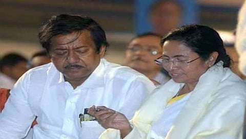 Ex-Bengal minister Jyoti Priya Mallick (L) quits all TMC posts, cites health issues