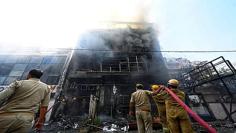 SIT begins probe into Lucknow fire tragedy 