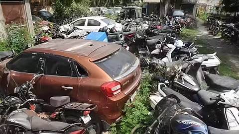 Vehicle dump yard