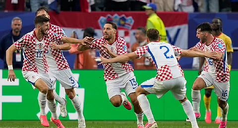 Vlasic scores winner as Croatia beats Ghana 2-1 to reach World Cup knockout stage