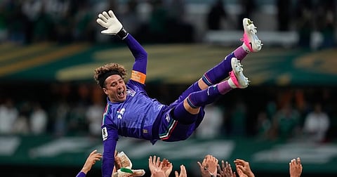 Guillermo Ochoa retires at 41, closing a 22-year career for club and country