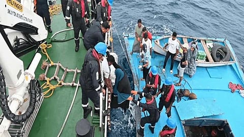 42 fishermen rescued after boat develops shaft problem near Azhikkal harbour