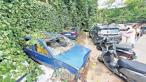 Over 32,000 vehicles fined Rs 1.08 crore for illegal parking in Keralam