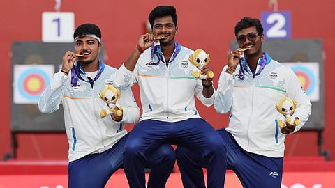Men's team defends title at Asiad 2026