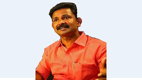 Cong leader questions UDF govt stand on FIR in CMRL bribery case