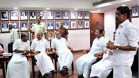 Cong parliamentary party office-bearers elected in Keralam Assembly