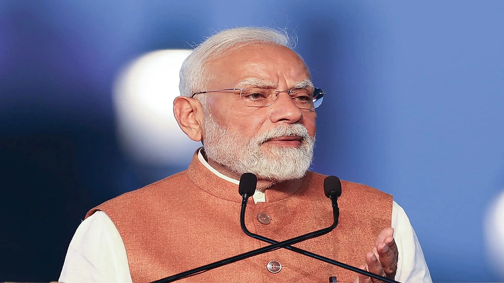 Must unite society against divisive forces; inspire towards self-reliance