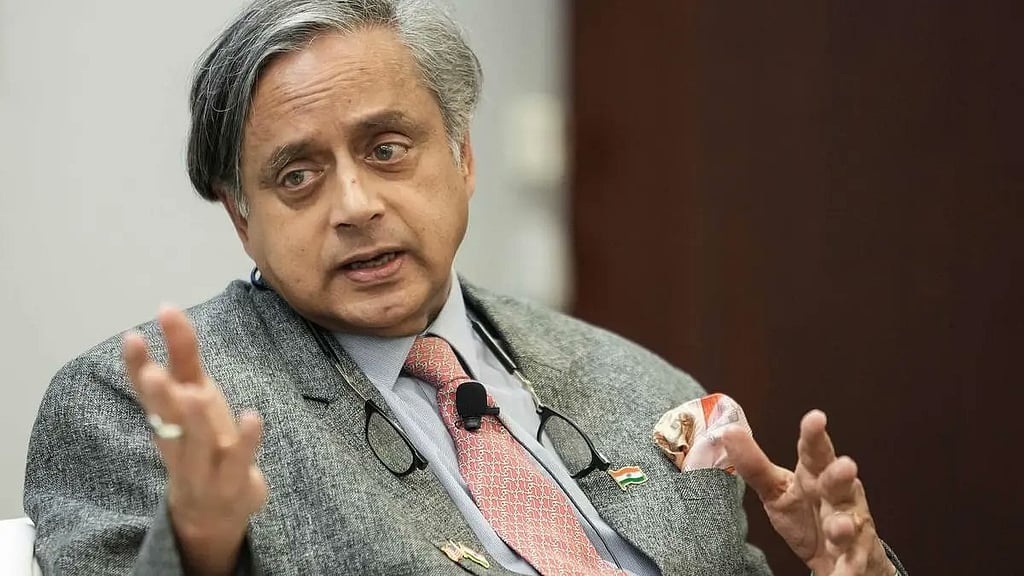 Was using common expression, not insulting anybody's father: Tharoor on ...